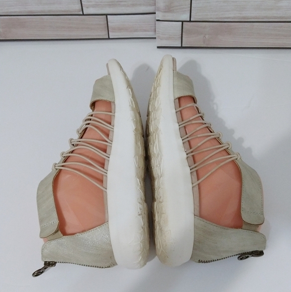 JBU Aruba Gladiator Tan Metallic Sandals Sz 7.5M - Picture 4 of 6